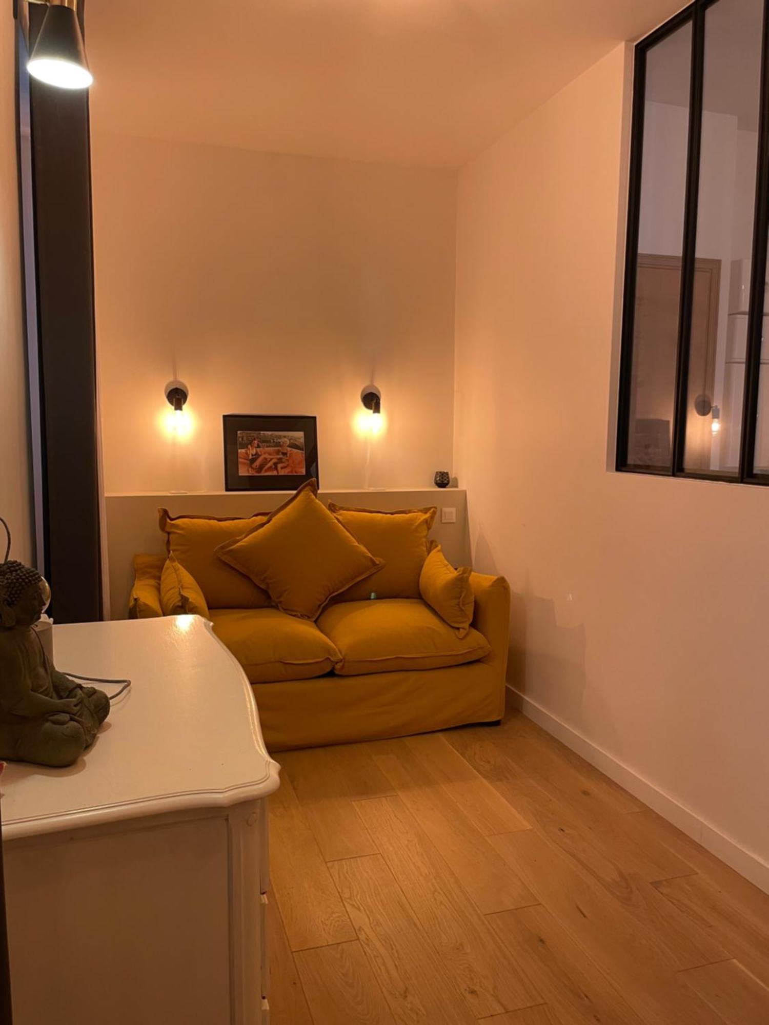 Petite Cosy *